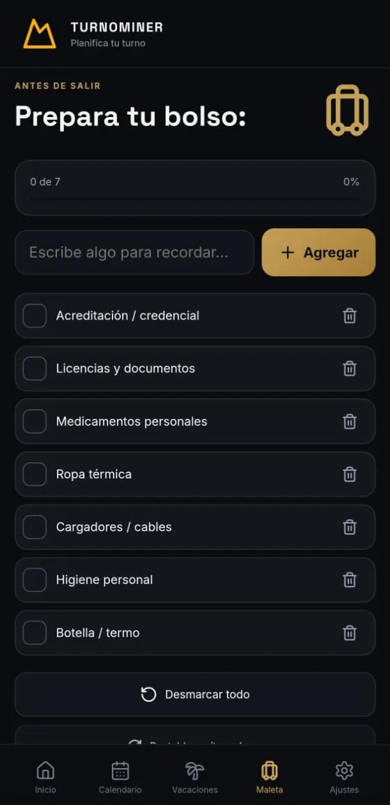 Lista interactiva 'Prepara tu bolso' con acreditación, licencias, medicamentos, ropa térmica y cargadores
